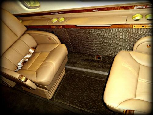 Learjet-60-photo-2